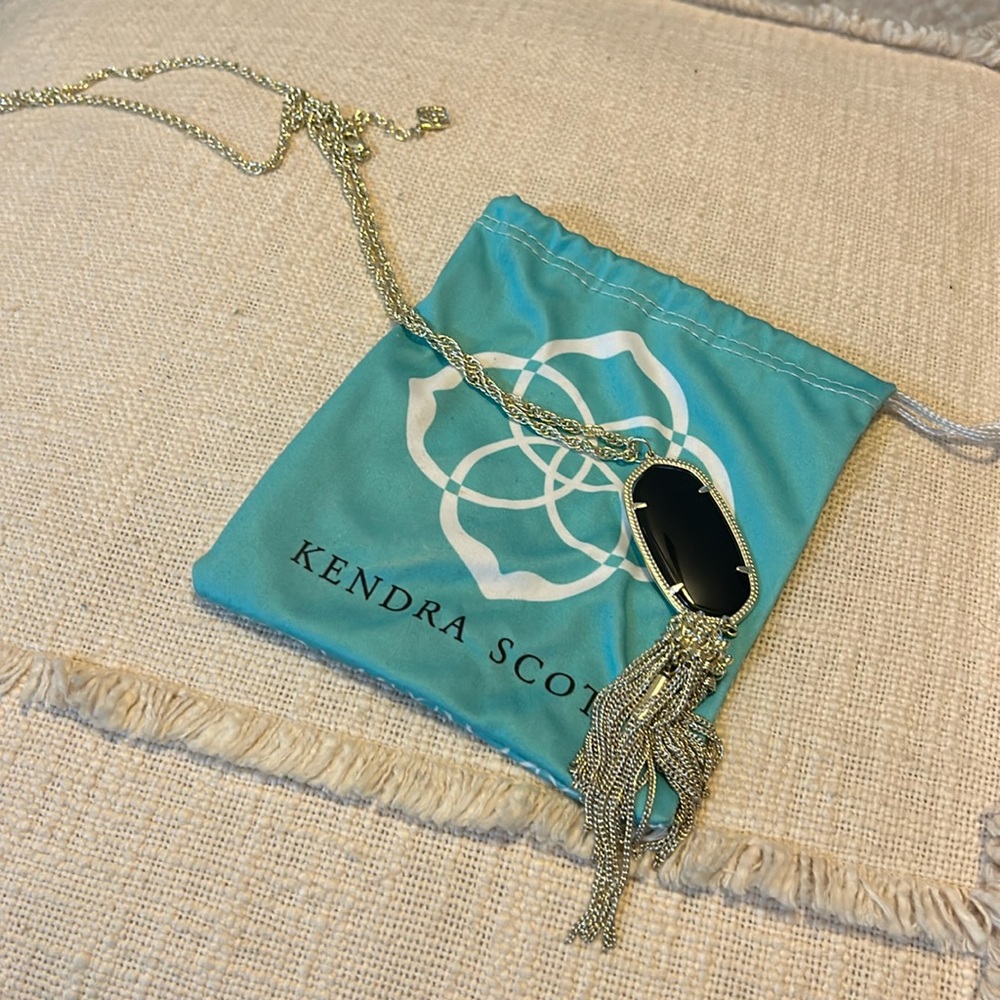 Kendra Scott pendant necklace with tassel